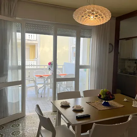 Girasole Apartmán Bibione